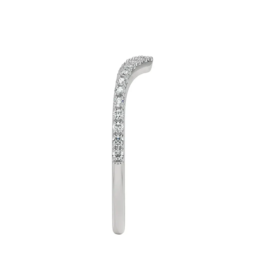 The Elegant Chevron – Pavé V-Shape Band - Image 7
