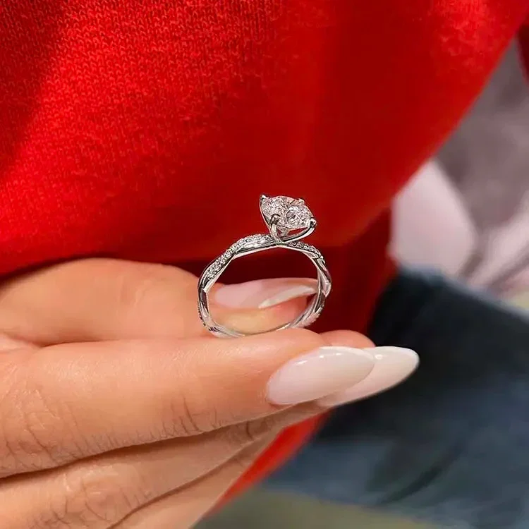The Infinity Twist – Brilliant Round Vine Ring - Image 11