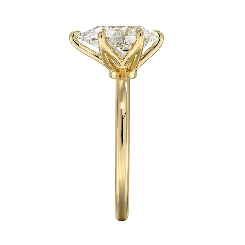 The Pure Pear – Timeless Teardrop Solitaire - Image 3