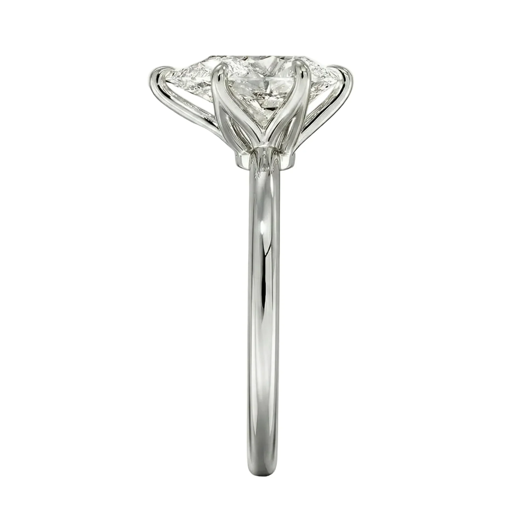 The Pure Pear – Timeless Teardrop Solitaire - Image 5