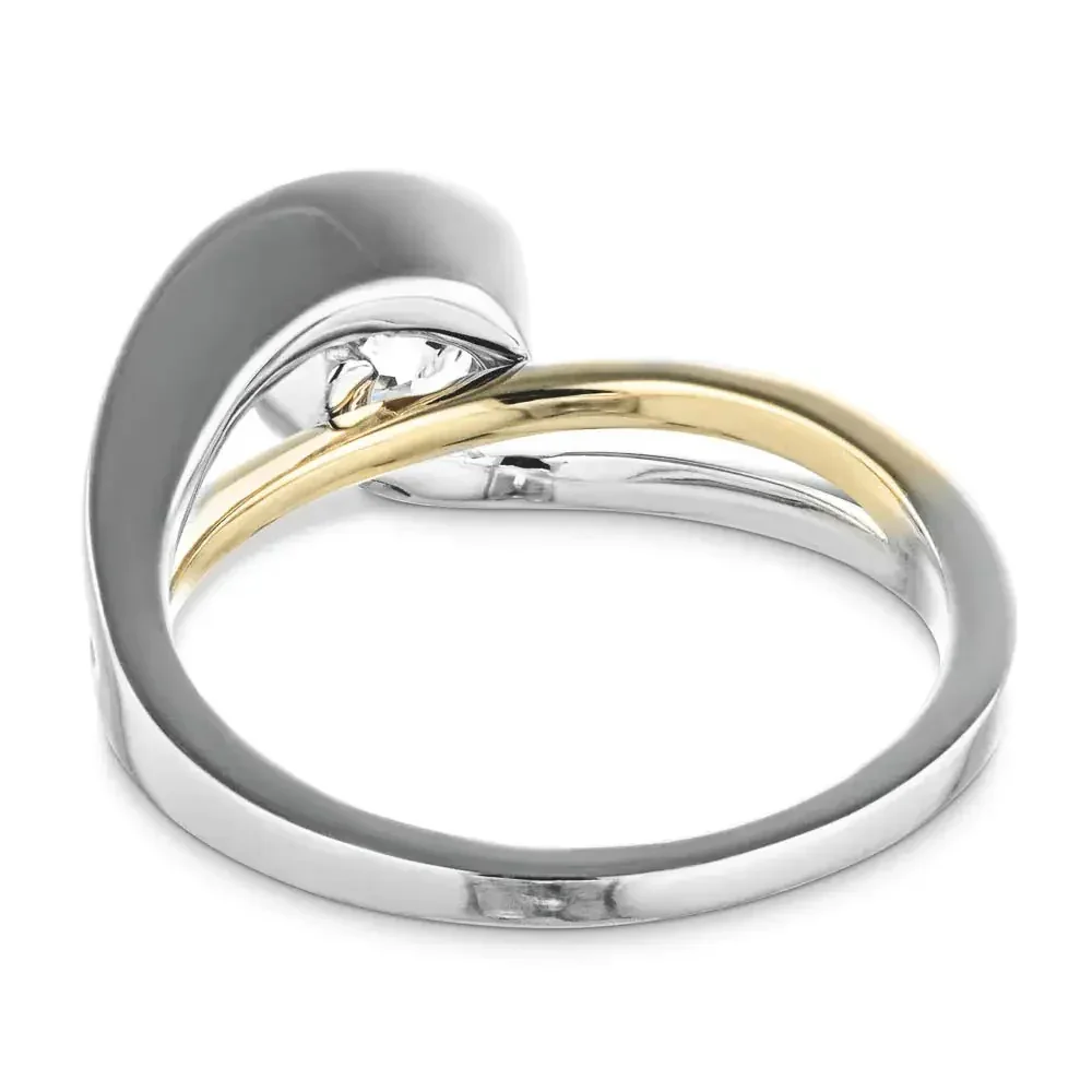 The Round Bespoke Fusion – Two-Tone Tension Wrap Masterpiece - Image 4