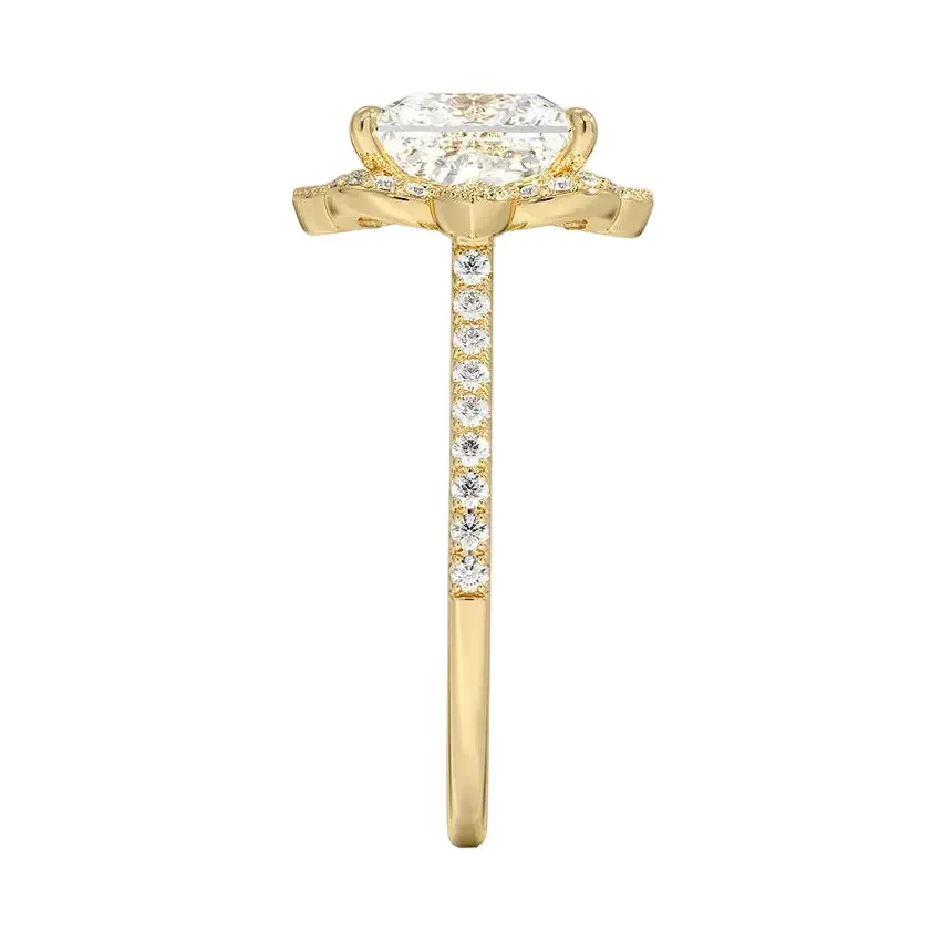 The Royal Vintage – Princess Cut Halo Moissanite Ring - Image 2